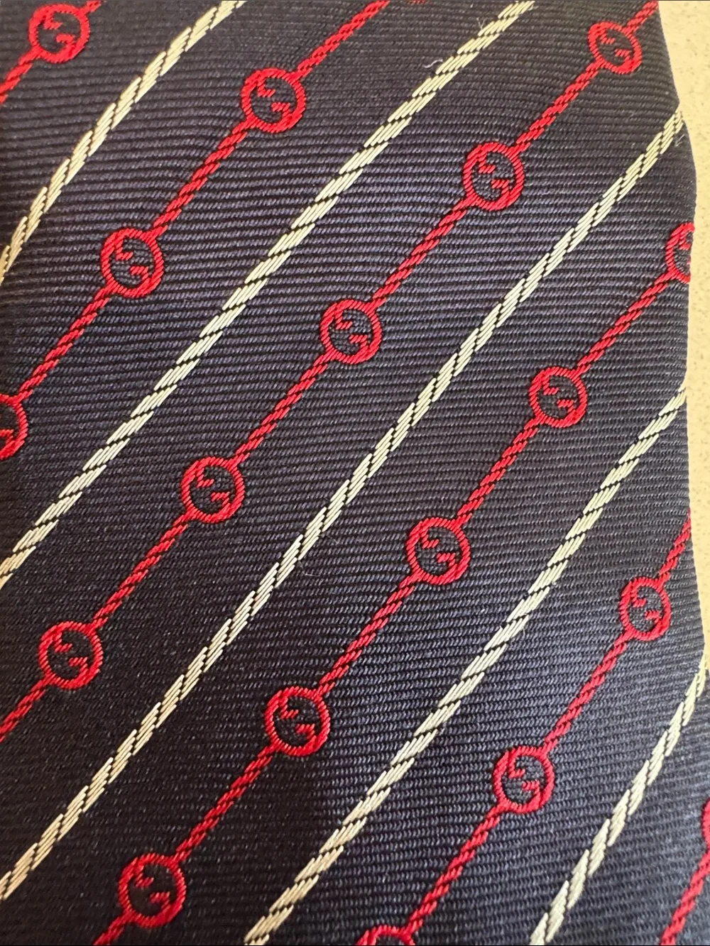 Gucci silk tie